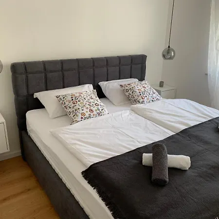 Luce Apartment