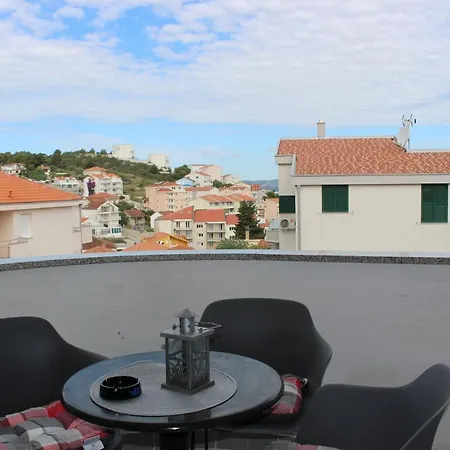 Apartment Luce