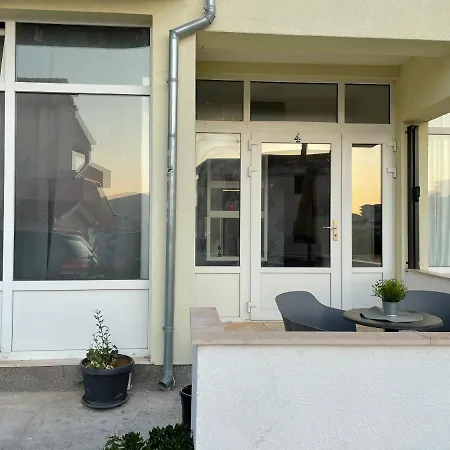 Luce Apartment *