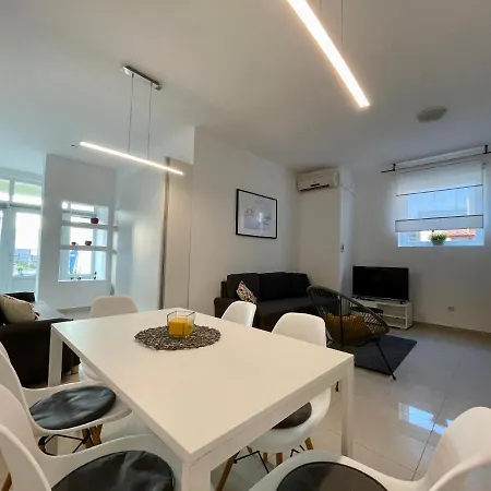 Luce Apartment *