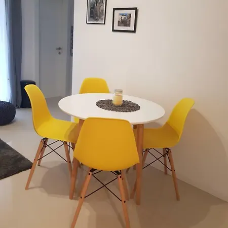 아파트 Luce 트로기르