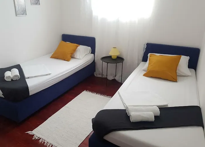 Luce Διαμέρισμα Τρογκίρ